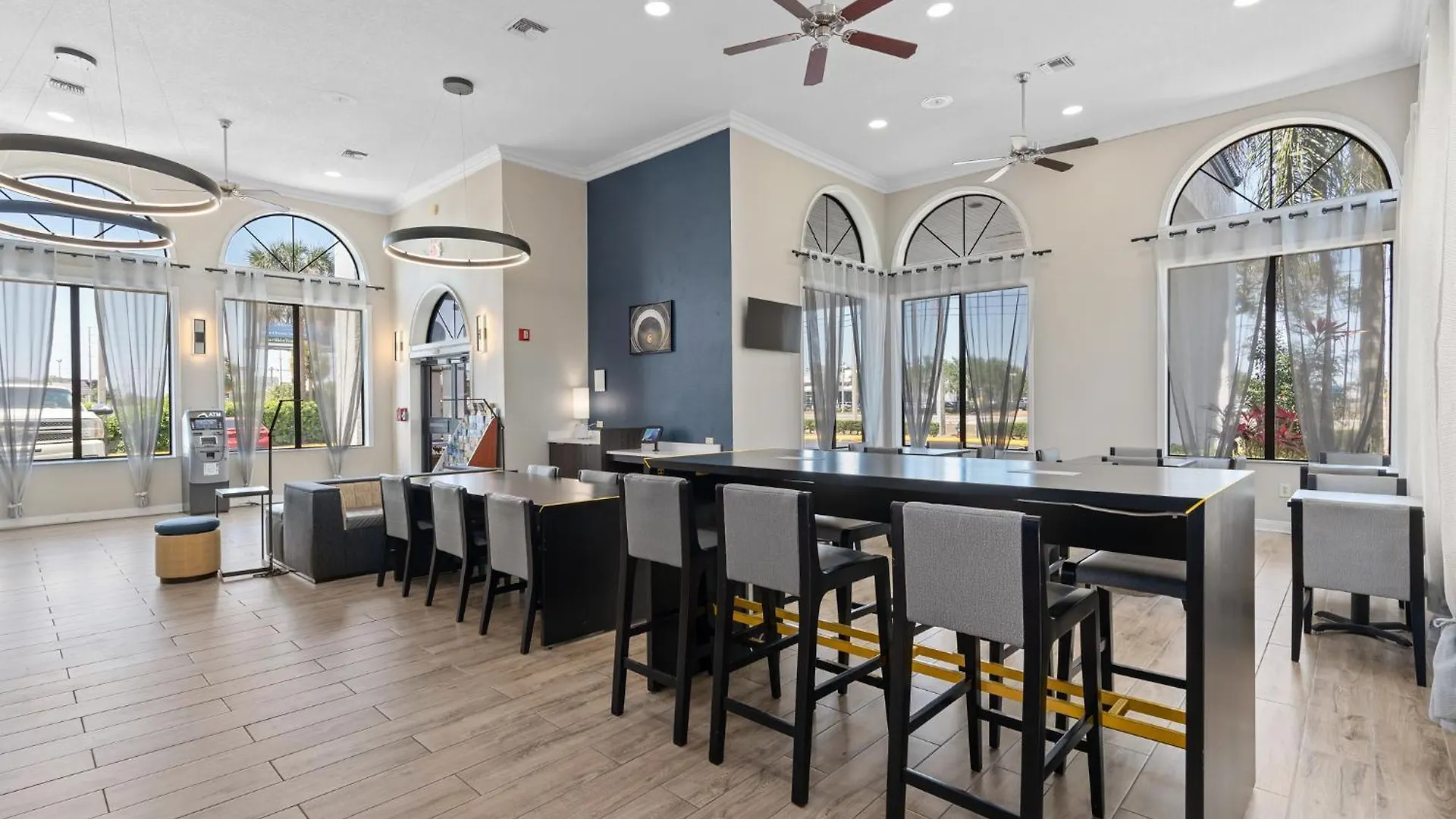Baymont By Wyndham Orlando East Hotel Alafaya