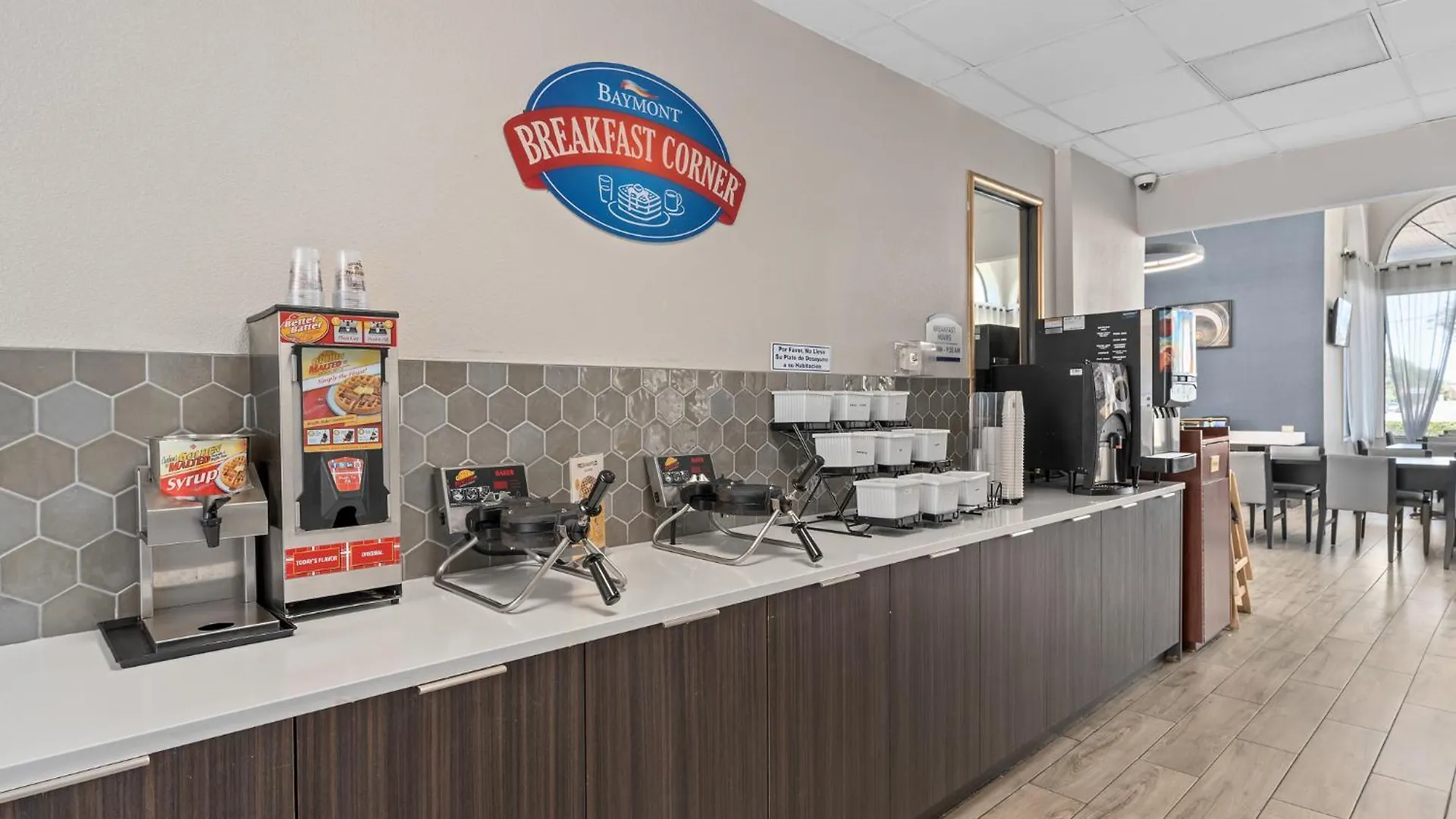 Baymont By Wyndham Orlando East Hotel Alafaya